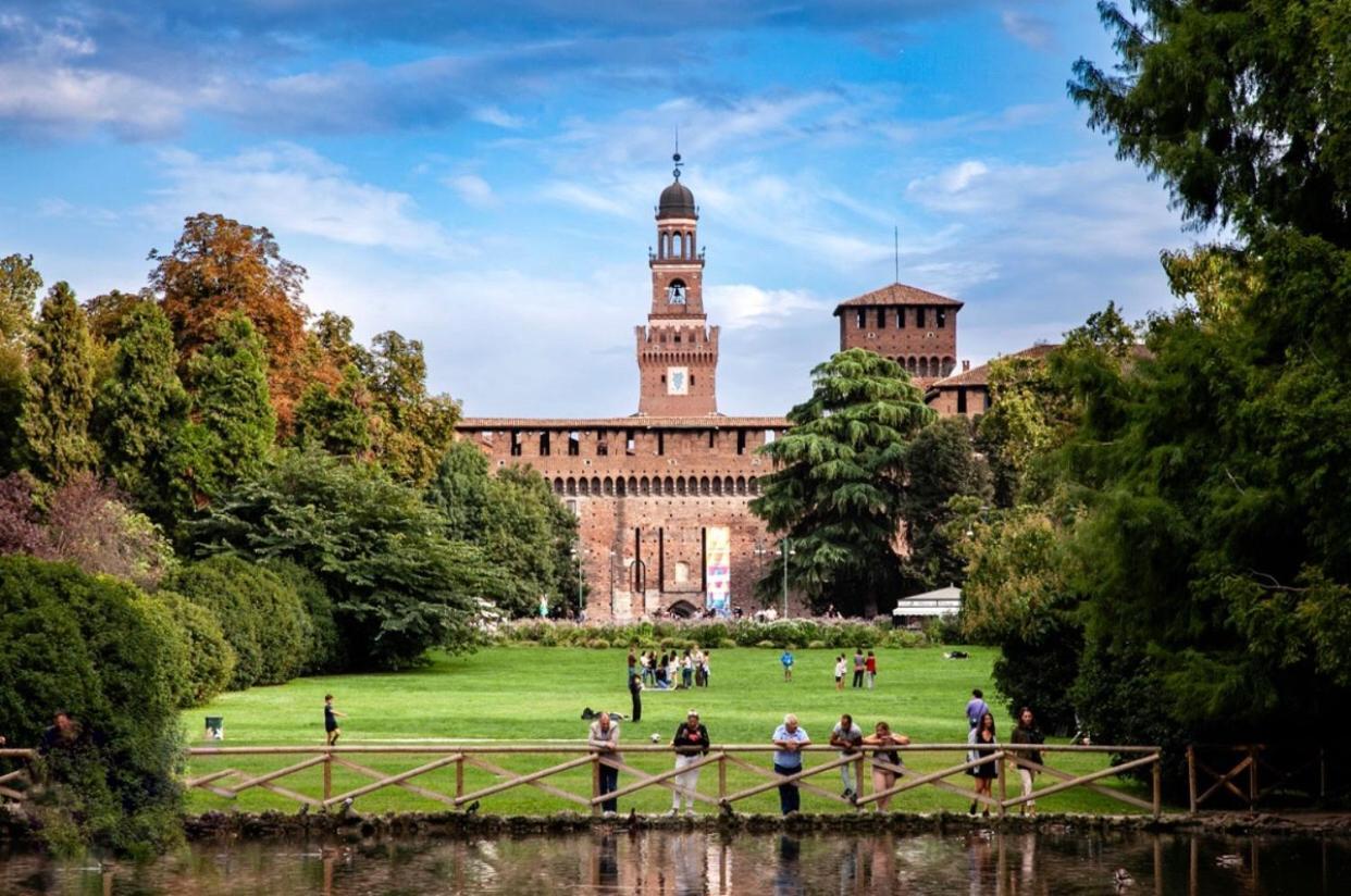 Residenza In Palazzo D'Epoca Apartment มิลาน ภายนอก รูปภาพ